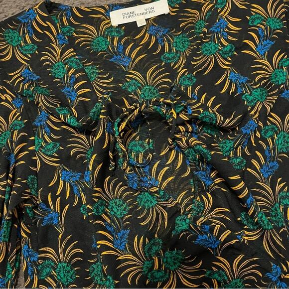 Diane Von Furstenberg Vladimir Printed Ruched Mesh Long Sleeve Dress - Picture 8 of 8